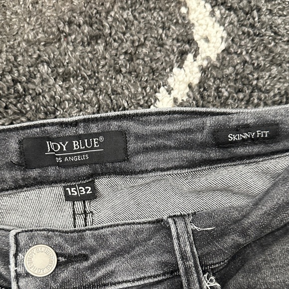 Judy Blue Charcoal Skinny Jeans for Women - Picture 2 of 3